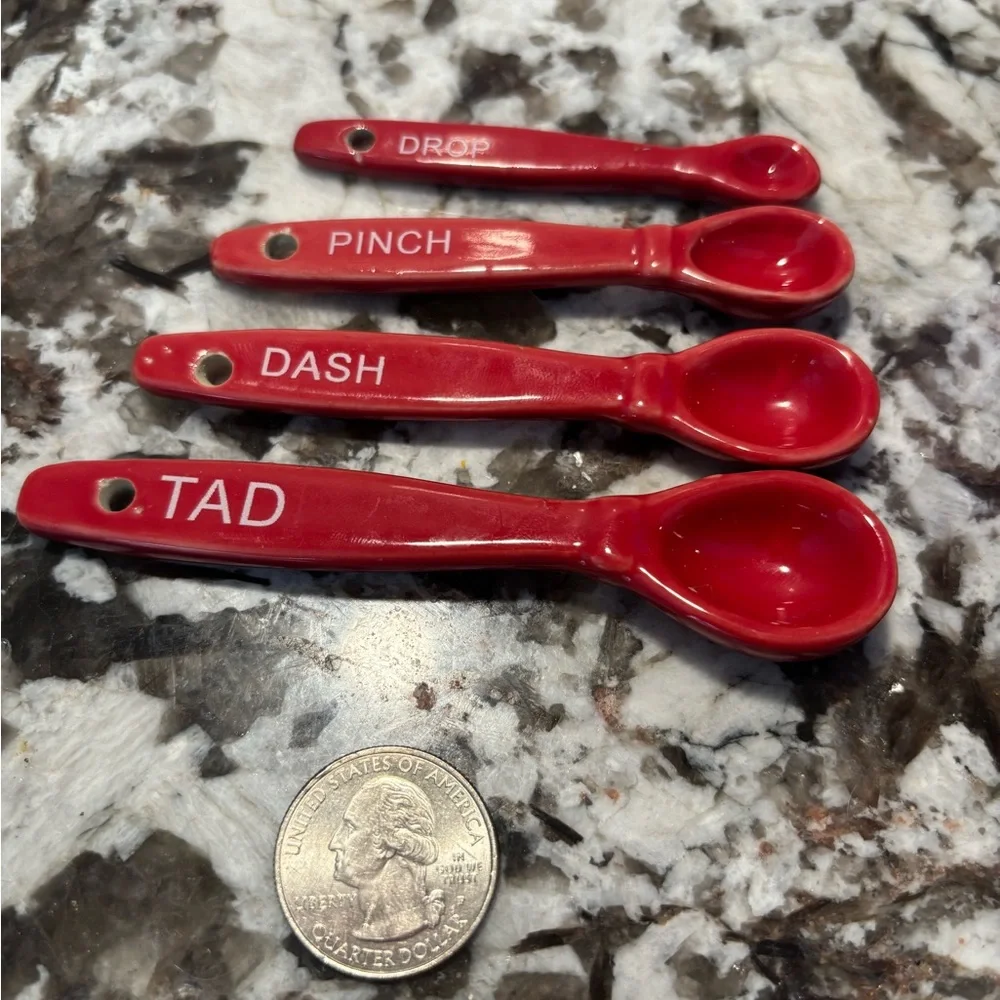 Set of 4 Unique Sizes Ceramic Red Measuring Spoons